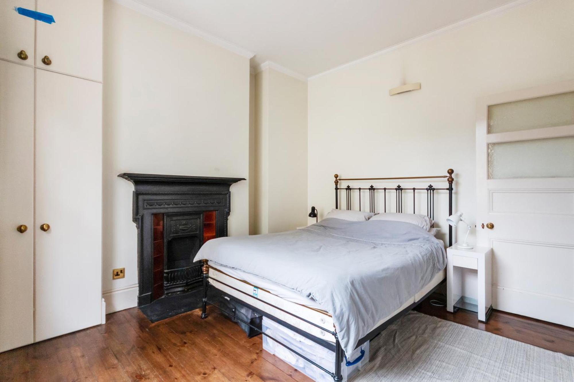 Spacious 1 Bed Holborn Apartament Londra